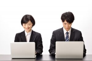 【理系学生向け】ナビサイトで企業を探すコツとは？メーカーを事例に解説！